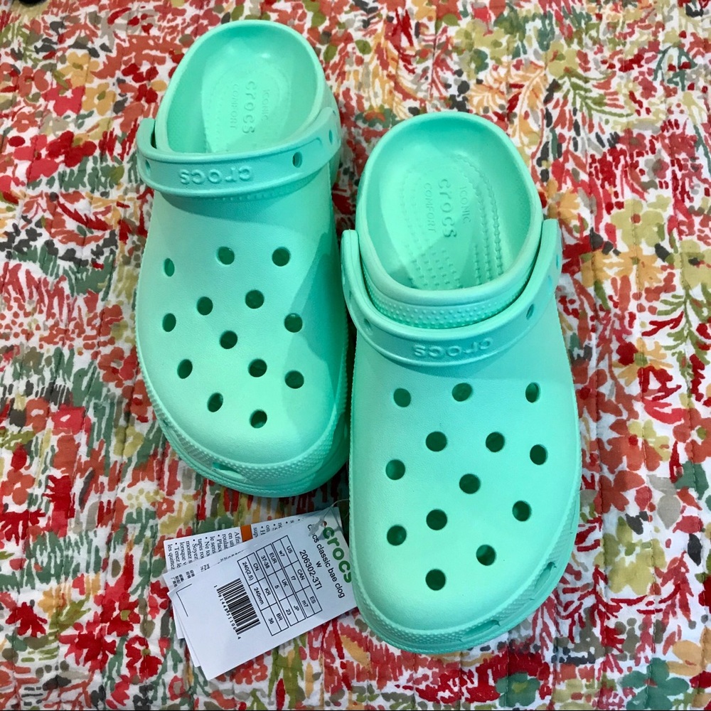 CROCS CLASSIC BAE CLOGS FOR WOMEN